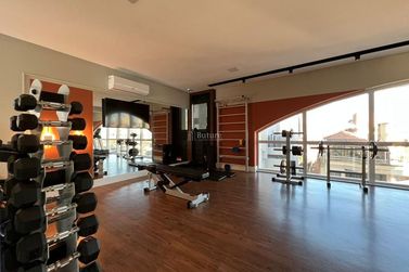 Apartamento &agrave; venda - 130m&sup2; - 