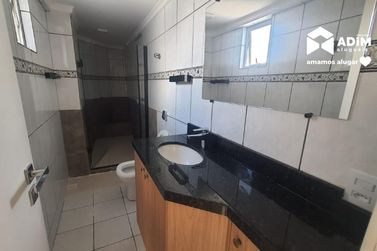 Apartamento para alugar - 100m&sup2; - Centro
