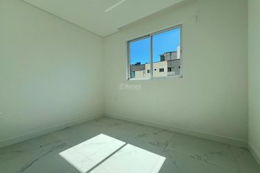Apartamento &agrave; venda - 159m&sup2; - Meia Praia