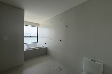 Apartamento &agrave; venda - 178m&sup2; - Centro