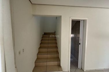 Casa &agrave; venda - 530m&sup2; - 