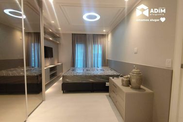 Apartamento para alugar - 230m&sup2; - Centro