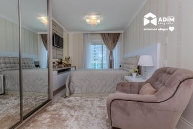 Apartamento para alugar - 128m&sup2; - Centro
