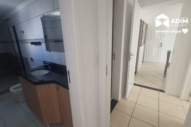 Apartamento para alugar - 100m&sup2; - Centro