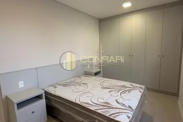 Apartamento &agrave; venda - 68m&sup2; - pereque