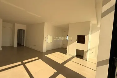 Apartamento &agrave; venda - 103m&sup2; - Meia Praia