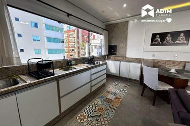 Apartamento para alugar - 100m&sup2; - Meia Praia