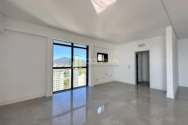 Apartamento &agrave; venda - 198m&sup2; - Castelo Branco