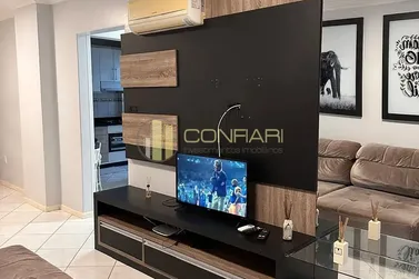 Apartamento para alugar - 98m&sup2; - meia praia
