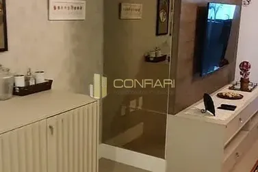 Apartamento &agrave; venda - 185m&sup2; - Centro