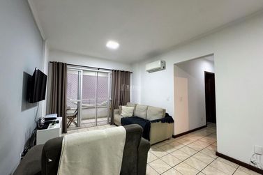 Apartamento &agrave; venda - 111m&sup2; - Centro