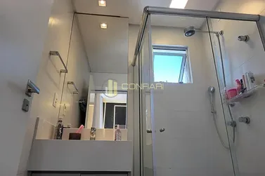 Apartamento &agrave; venda - 11450m&sup2; - meia praia