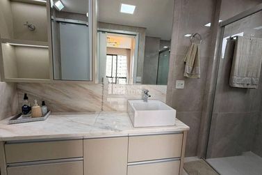 Apartamento &agrave; venda - Meia Praia