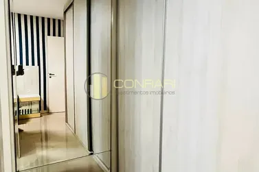 Apartamento &agrave; venda - 117m&sup2; - Meia praia