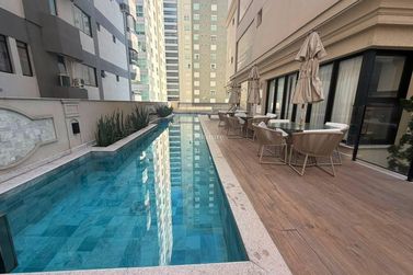 Apartamento &agrave; venda - Meia Praia