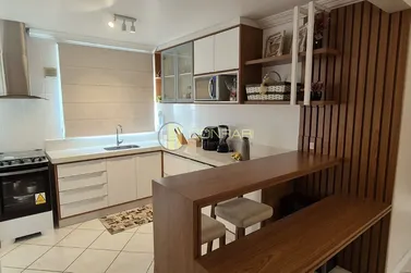 Apartamento &agrave; venda - 168m&sup2; - Meia Praia