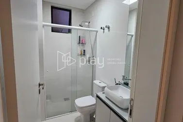 Apartamento &agrave; venda - 127m&sup2; - Meia Praia