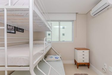 Apartamento para alugar - 130m&sup2; - Pioneiros