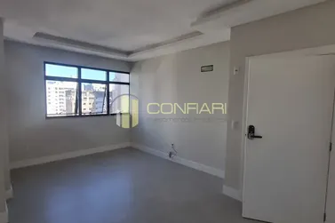 Apartamento &agrave; venda - 162m&sup2; - meia praia