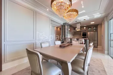 Apartamento &agrave; venda - 186m&sup2; - Pereque