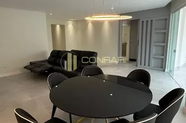 Apartamento &agrave; venda - 188m&sup2; - Meia Praia