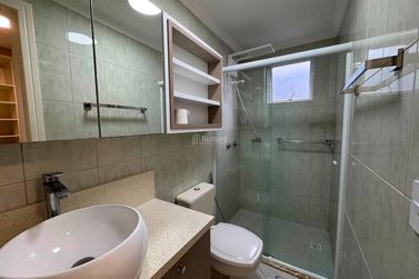 Apartamento &agrave; venda - 213m&sup2; - Meia Praia