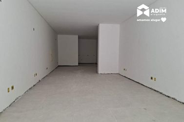 Sala Comercial para alugar - 94m&sup2; - Meia Praia