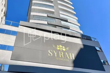 Apartamento &agrave; venda - 158m&sup2; - Meia Praia
