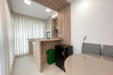 Apartamento &agrave; venda - 141m&sup2; - Meia Praia