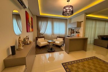 Apartamento &agrave; venda - Meia Praia