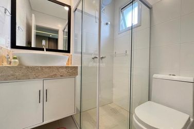 Apartamento &agrave; venda - 166m&sup2; - Meia Praia