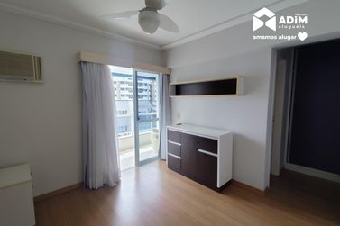 Apartamento para alugar - 110m&sup2; - Centro