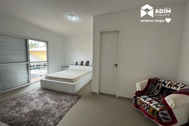 Casa para alugar - 323m&sup2; - Barra