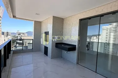 Apartamento &agrave; venda - 135m&sup2; - meia praia