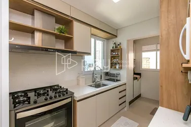 Apartamento &agrave; venda - 81m&sup2; - Meia Praia