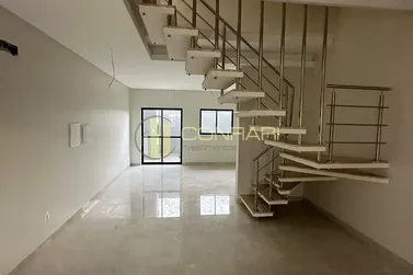 Sobrado &agrave; venda - 167m&sup2; - Morretes