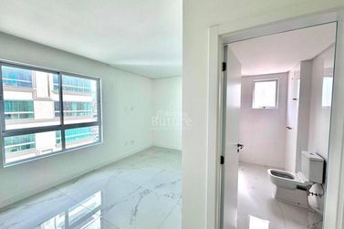 Apartamento &agrave; venda - Meia Praia