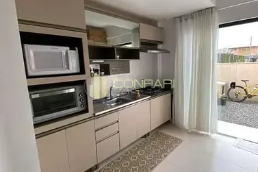 Sobrado &agrave; venda - 67m&sup2; - Morretes