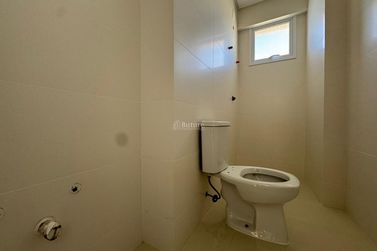 Apartamento &agrave; venda - 180m&sup2; - Meia Praia