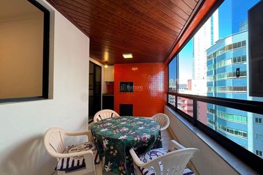 Apartamento &agrave; venda - 107m&sup2; - Centro