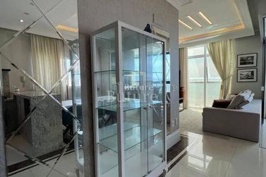 Apartamento &agrave; venda - 30m&sup2; - Meia Praia