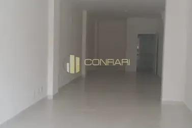 Sala Comercial &agrave; venda - 81m&sup2; - Meia Praia