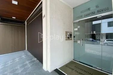 Apartamento &agrave; venda - 104m&sup2; - Meia Praia