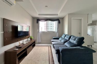 Apartamento &agrave; venda - 86m&sup2; - Meia Praia