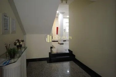 Apartamento &agrave; venda - 137m&sup2; - meia praia