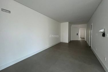Apartamento &agrave; venda - Meia Praia