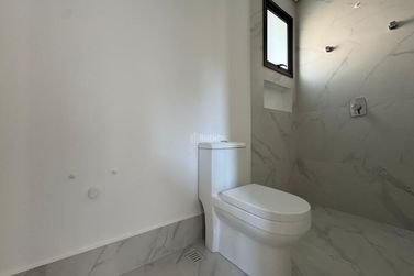 Apartamento &agrave; venda - 185m&sup2; - Meia Praia