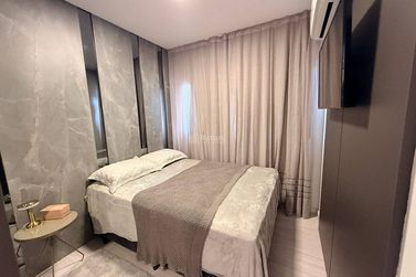 Apartamento &agrave; venda - Meia Praia