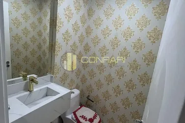 Apartamento &agrave; venda - 120m&sup2; - Meia Praia