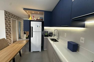 Apartamento &agrave; venda - Meia Praia